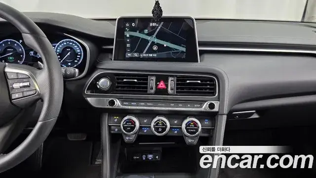 Genesis G70 2019 — ფოტო 31/36