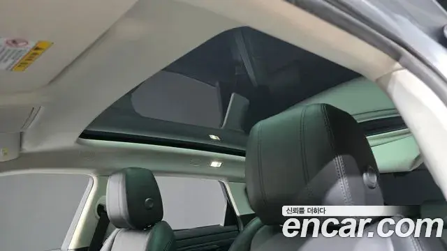 Land Rover Range Rover Evoque 2020 — Фото 17/20