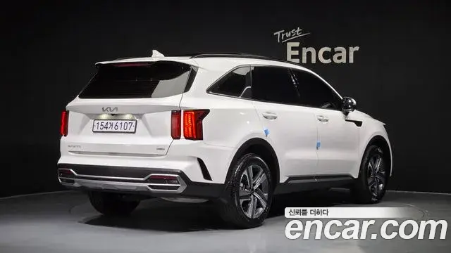 Kia Sorento 2023 — ფოტო 39/40