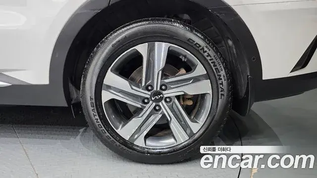 Kia Sorento 2023 — ფოტო 29/40
