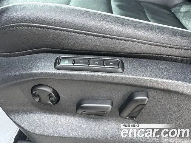 Volkswagen Tiguan 2020 — Photo 3/19