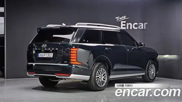 Hyundai Palisade 2025 — Photo 2/20