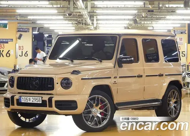 Mercedes-Benz G-Class 2024 — Photo 2/20