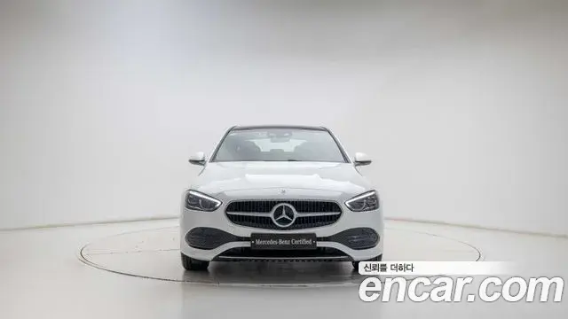 Mercedes-Benz C-Class 2026 — ფოტო 5/20
