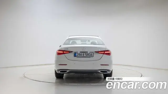 Mercedes-Benz C-Class 2026 — ფოტო 9/20