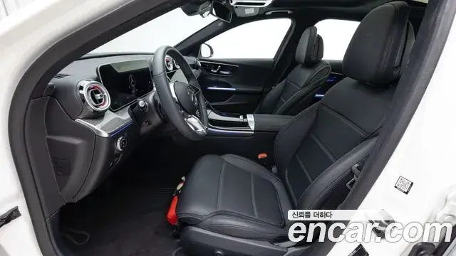 Mercedes-Benz C-Class 2026 — ფოტო 13/20