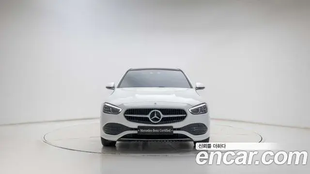 Mercedes-Benz C-Class 2026 — Photo 5/20