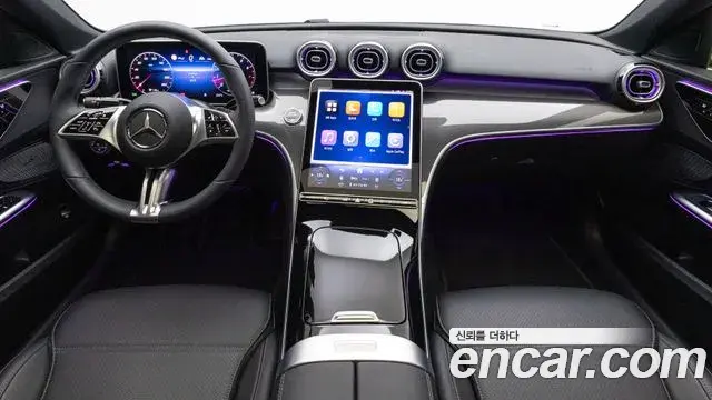 Mercedes-Benz C-Class 2026 — Photo 11/20