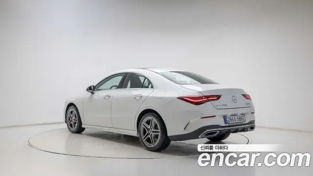 Mercedes-Benz CLA-Class 2026 — Photo 2/20