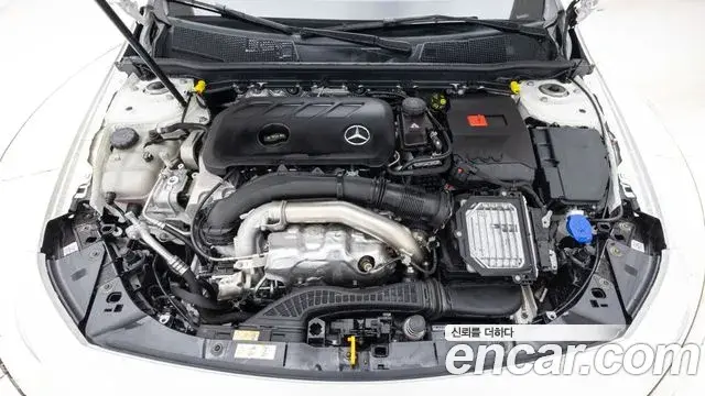 Mercedes-Benz CLA-Class 2026 — Photo 17/20