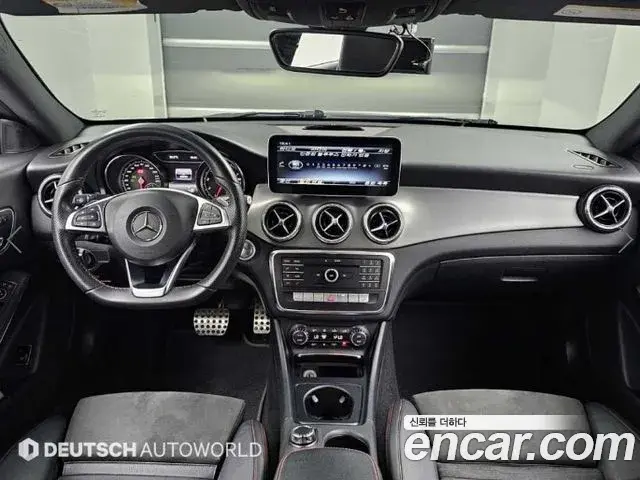Mercedes-Benz CLA-Class 2018 — Photo 3/20