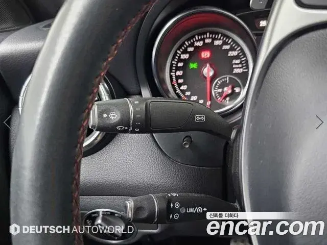 Mercedes-Benz CLA-Class 2018 — Photo 7/20