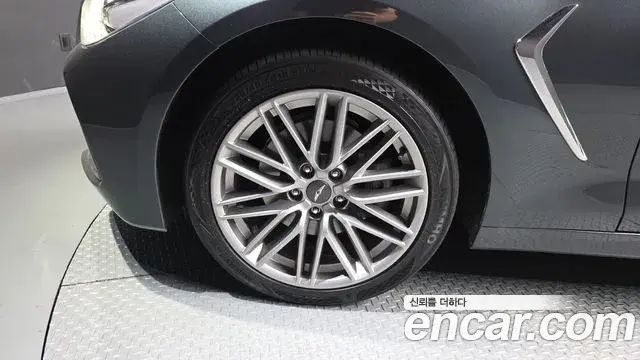 Genesis G70 2019 — ფოტო 5/32