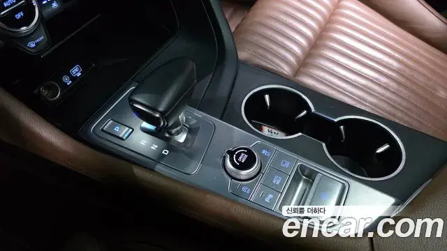 Genesis G70 2019 — ფოტო 23/32