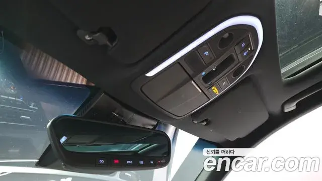 Genesis G70 2019 — ფოტო 14/32
