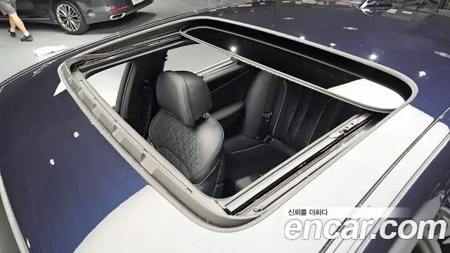 BMW 5 Series 2022 — Фото 19/20