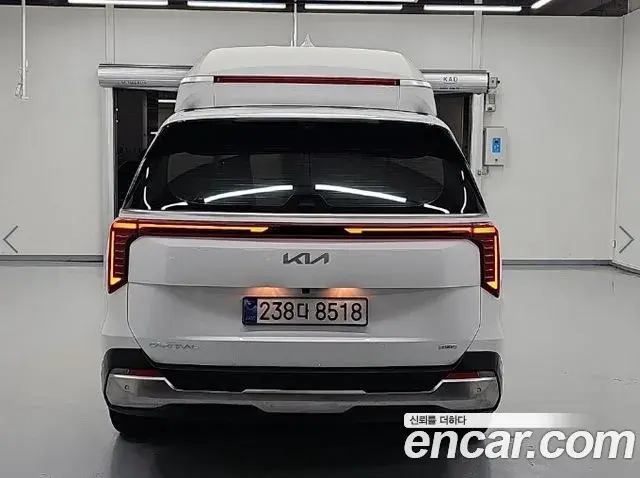 Kia Carnival 2025 — Photo 17/18