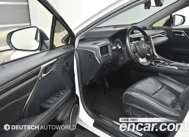 Lexus RX450h 2019 — Photo 15/20