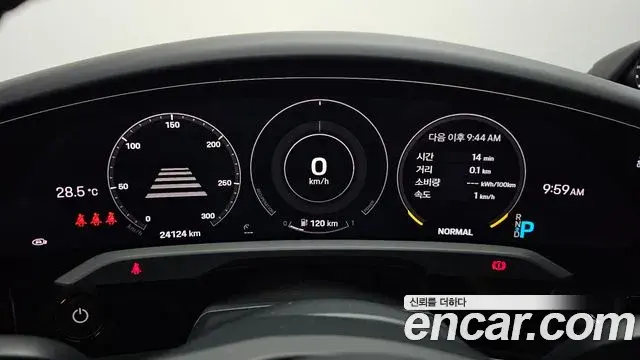 Porsche Taycan 2021 — Photo 14/19