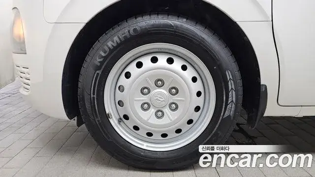 Hyundai Staria 2022 — Фото 5/20