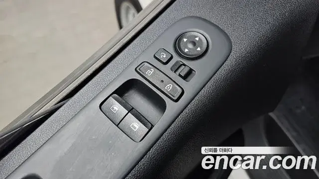Hyundai Staria 2022 — Фото 20/20