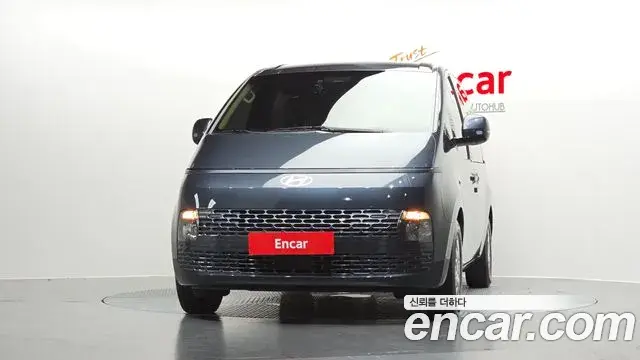 Hyundai Staria 2024 — Фото 3/20