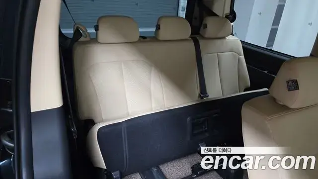 Hyundai Staria 2024 — Фото 12/20