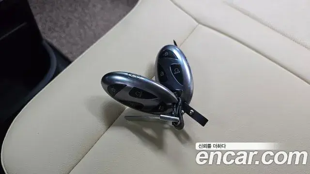 Hyundai Staria 2024 — Фото 18/20