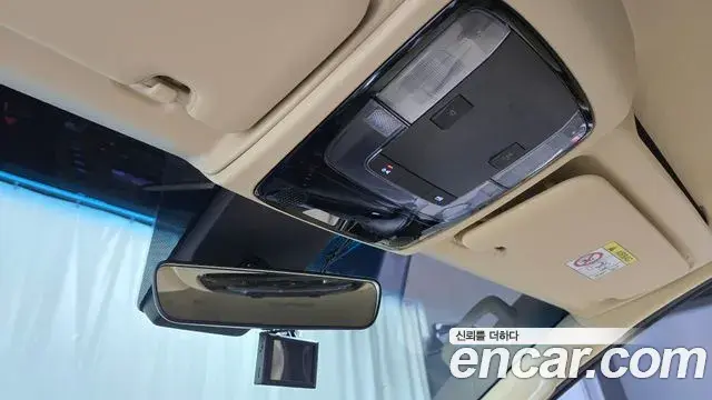Hyundai Staria 2024 — Фото 20/20