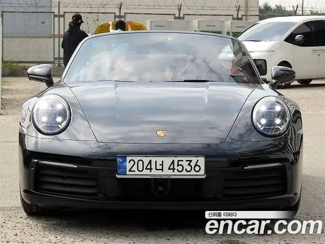 Porsche 911 2023 — Şəkil 1/19
