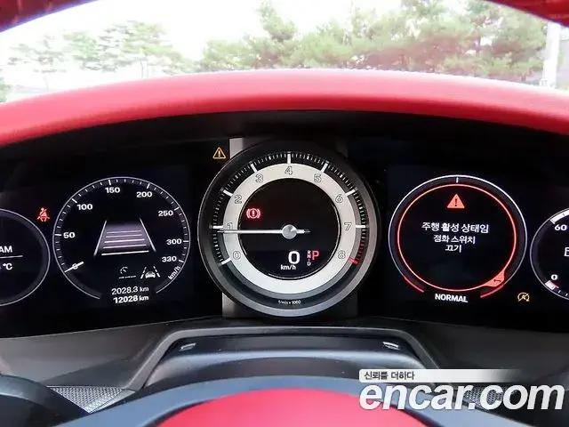 Porsche 911 2023 — Şəkil 13/19
