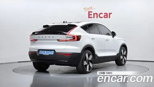 Volvo C40 Recharge 2022 — Şəkil 23/33