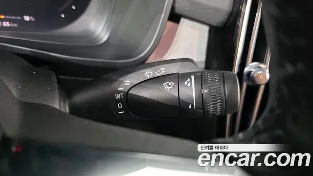 Volvo C40 Recharge 2022 — Şəkil 7/33