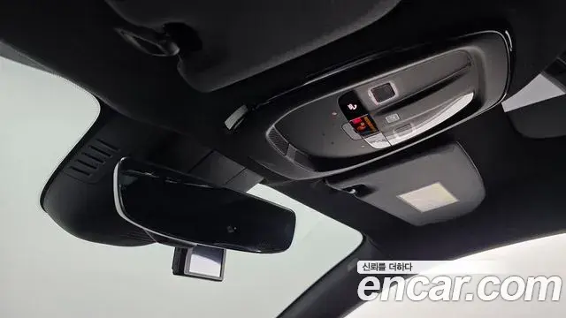Volvo C40 Recharge 2022 — Şəkil 9/33
