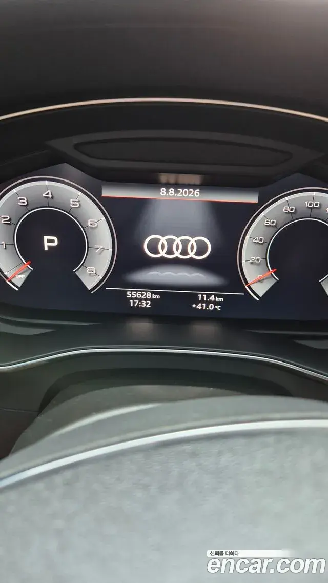 Audi A6 2019 — Фото 8/13