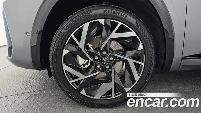 Renault Samsung Grand Koleos 2024 — ფოტო 33/39