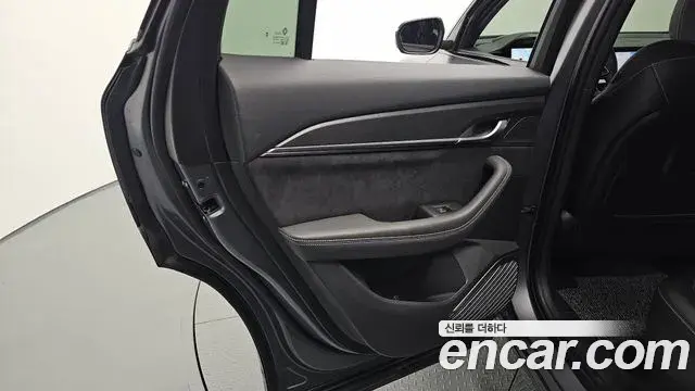 Renault Samsung Grand Koleos 2024 — ფოტო 38/39