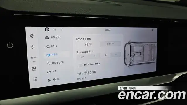 Renault Samsung Grand Koleos 2024 — ფოტო 39/39