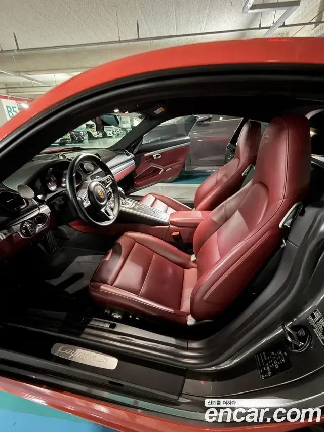 Porsche 718 Cayman 2018 — ფოტო 2/16
