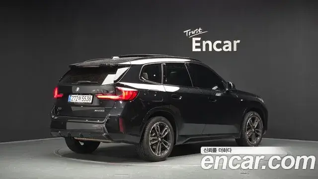 BMW X1 2025 — Фото 1/20