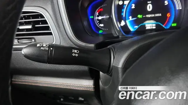 Renault Samsung QM6 2022 — ფოტო 17/30