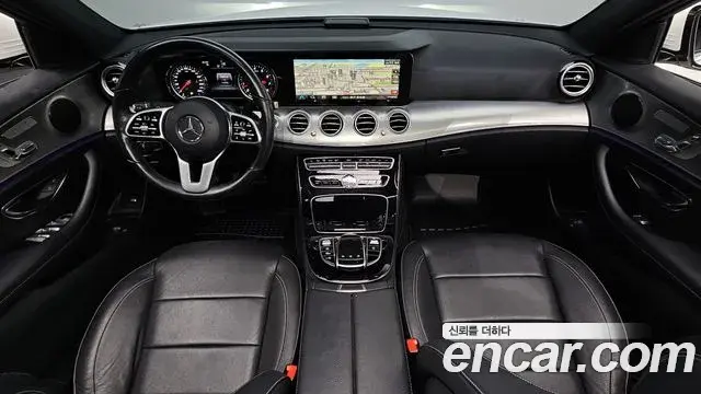 Mercedes-Benz E-Class 2018 — Фото 7/20