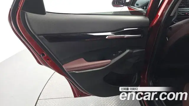 Kia Seltos 2020 — Photo 29/31