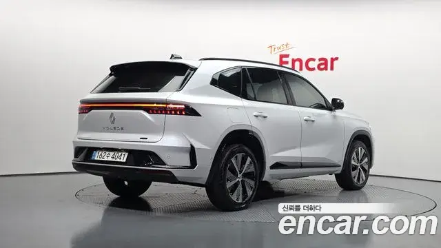 Renault Samsung Grand Koleos 2024 — Фото 2/20