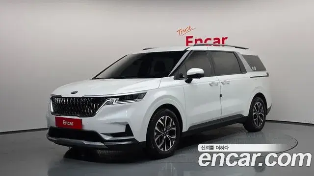 Kia Carnival 2021 — Photo 1/20
