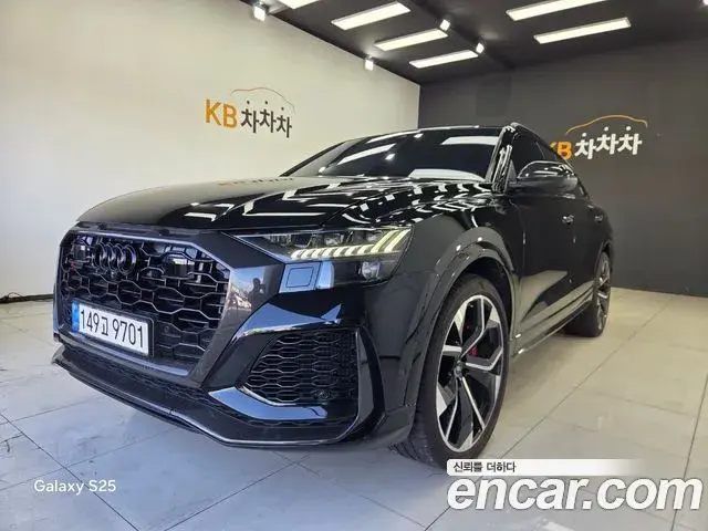 Audi Q7 2022 — Фото 1/20