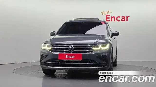 Volkswagen Tiguan 2022 — Photo 35/35