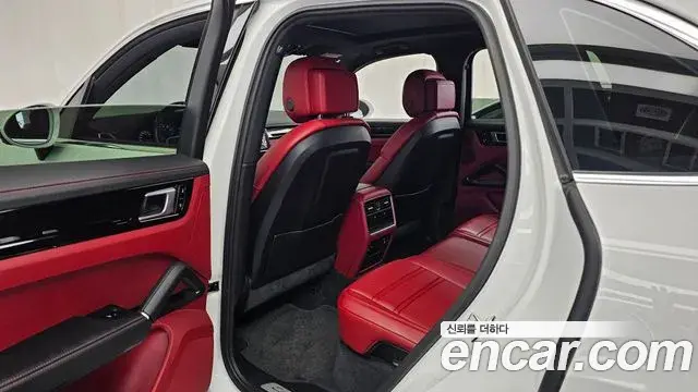 Porsche Cayenne 2020 — Şəkil 12/20