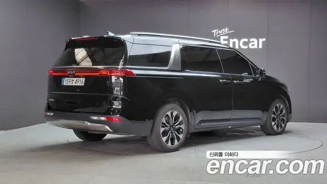 Kia Carnival 2022 — Фото 2/20