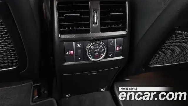 Mercedes-Benz GLS-Class 2018 — Фото 19/20
